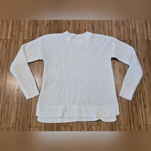 SO Cream Textured Crewneck Sweater with Layered Hem